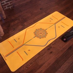 Liforme Rainbow Hope Travel Mat